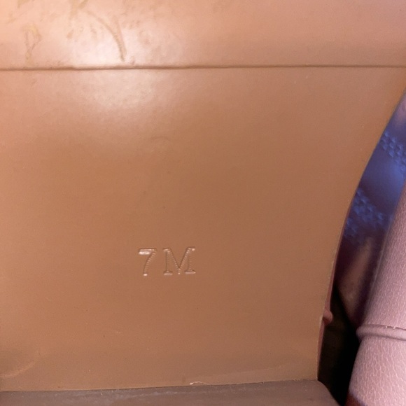 Baby pink cowgirl boots 👢 - Picture 5 of 6